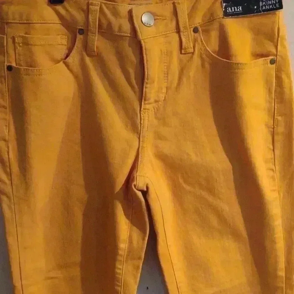 NWT a.n.a women's mid rise skinny ankle jeans golden‎ sunflower size 4